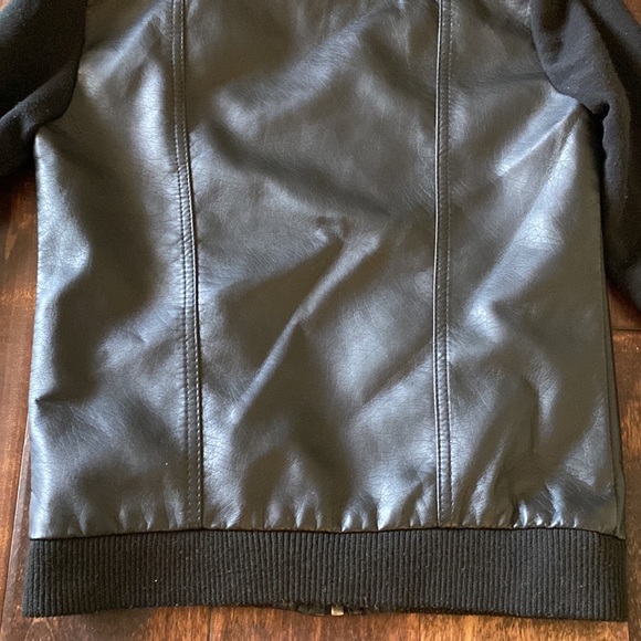 Kid’s Faux Leather/Cotton Jacket with Hood, Size Medium - Picture 8 of 8